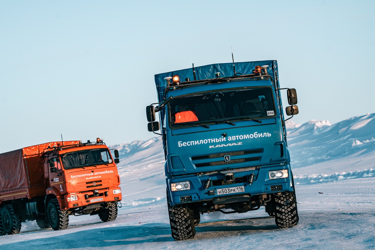 Беспилотные грузовики осваивают заполярный автозимник - Сибирский экономист