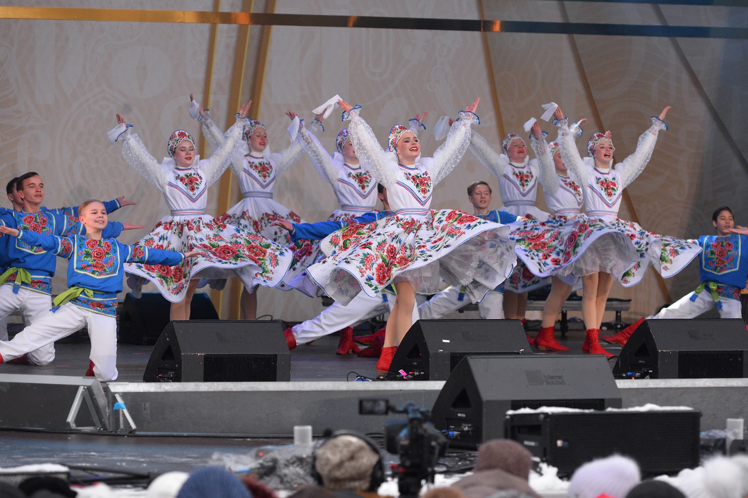 дружба известных личностей. аристотель о дружбе цитаты. примеры истинной дружбы. цитаты великих людей о дружбе. фёдор достоевский и чокан валиханов.